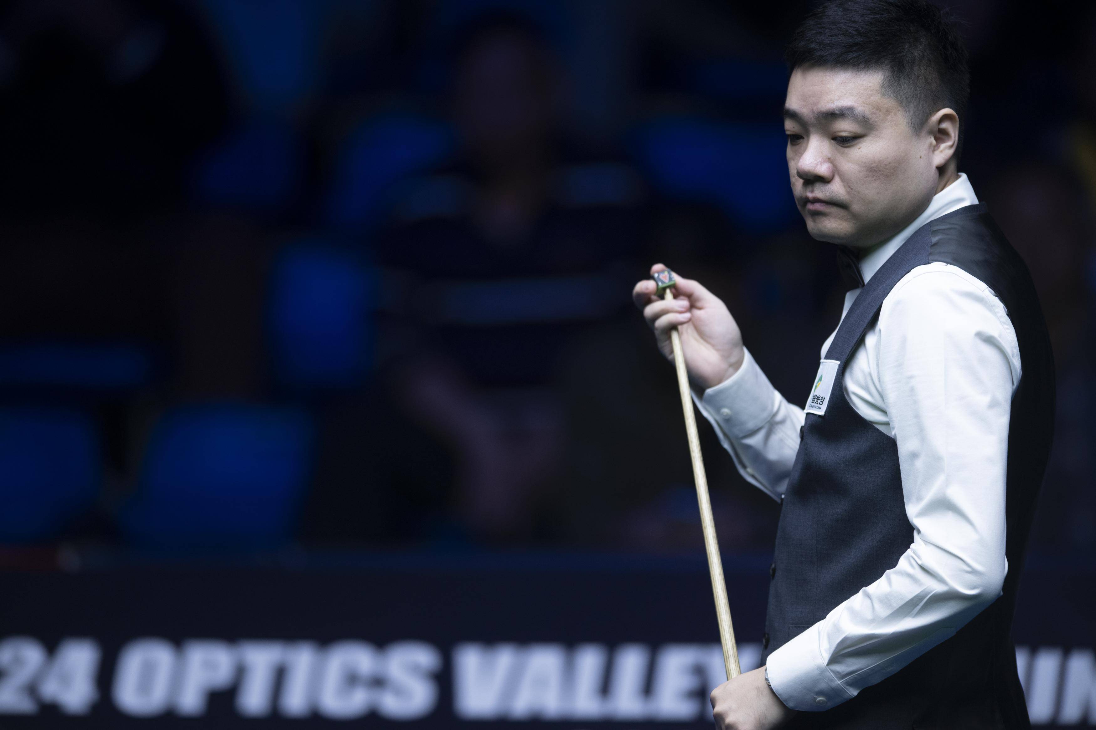 收入和加盟 收入和加盟